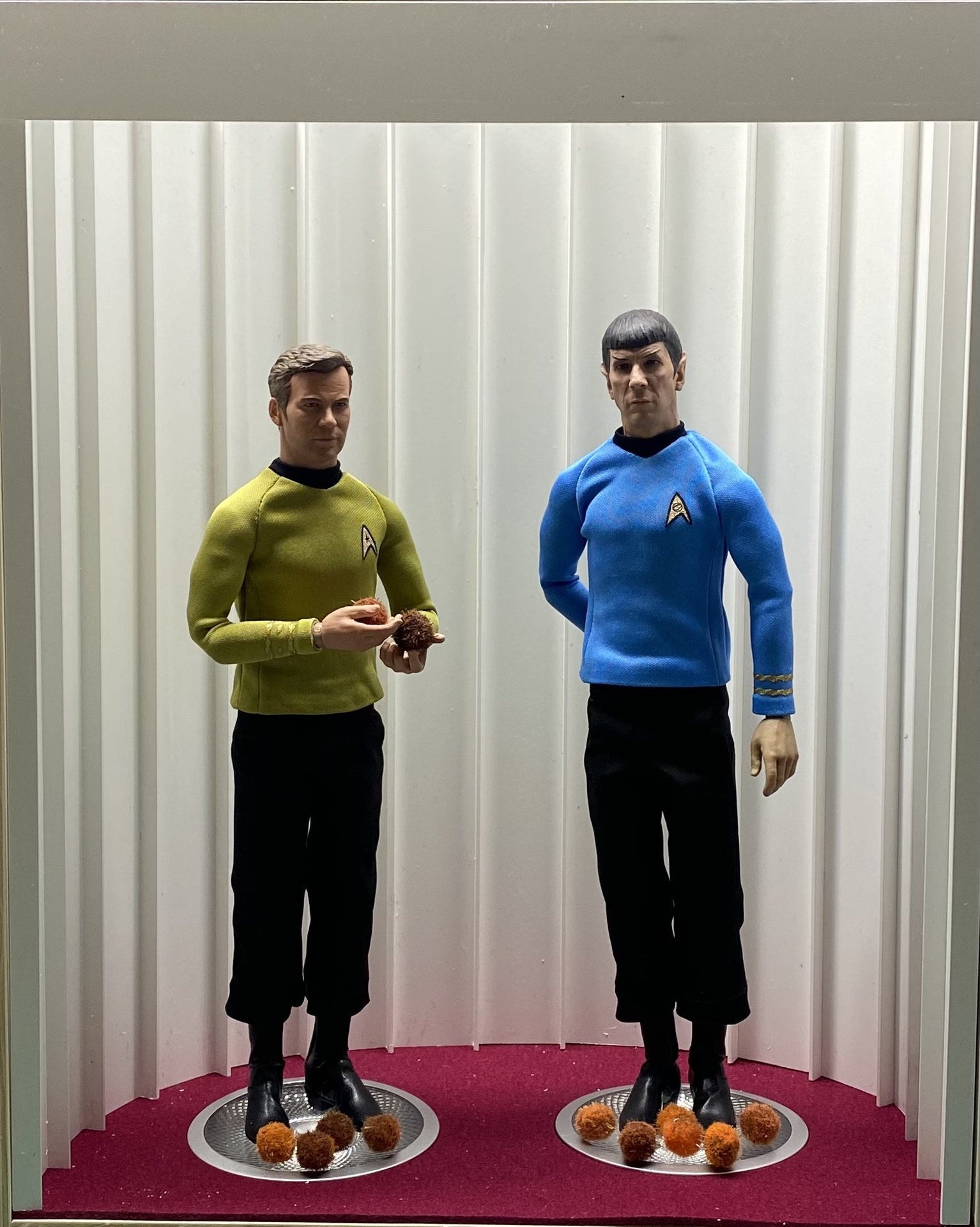 Star Trek TOS Custom 1/6 Action Figures - Page 2 Transporter-pad-et-jpg